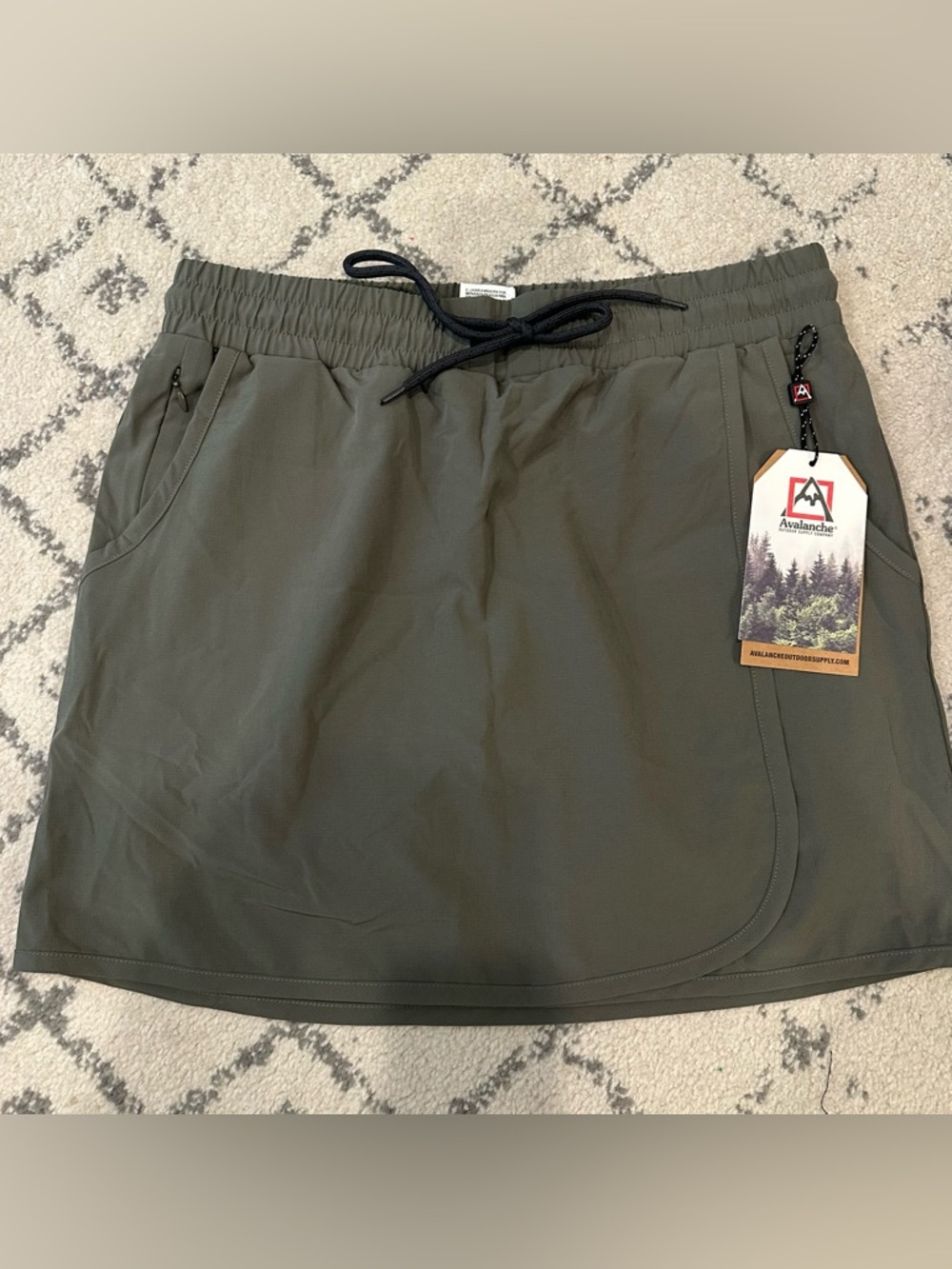 Avalanche Men's Olive Green Hybrid Active Shorts with Black Drawstring